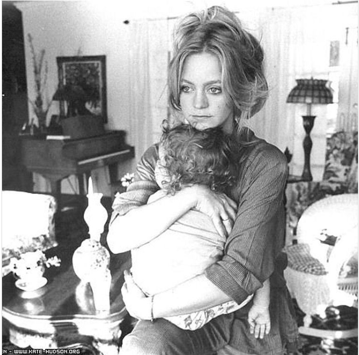 Goldie Hawn: Hollywood’s Ageless Superstar