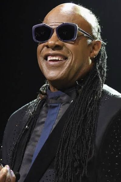 Rare Moment When Stevie Wonder Takes Off Sunglasses Mid-Speech Goes Viral