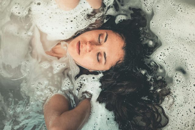 The Part of Your Body You Wash First In A Bath Shows A Lot About Your Personality